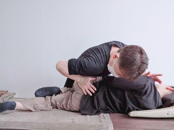 よしなが整体院の写真/整体サロン難民の方必見!身体の歪みを正して姿勢や猫背も改善【美姿勢】へ!反り腰や痩せにくい悩みにも◎