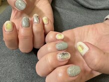ツーバイマックスビューティー 吉祥寺(2by MAX BEAUTY)の雰囲気（自店オフ無料！カラーも豊富にご用意しています♪）