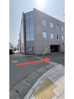 ココノハネ(CoCo-no-羽)/駐車場のご案内