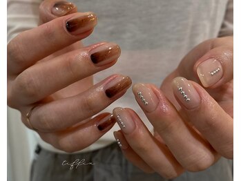 ネイルサロン ティフィン(tiffin)/~カジュアルアシメネイル~
