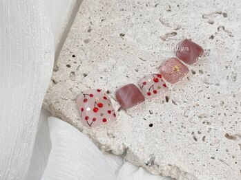 ガーリーさくらんぼフットネイル