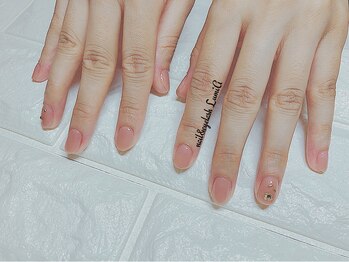 ネイル&アイラッシュ ルミア(Nail & Eyelash LUMIA)/シンプルネイル