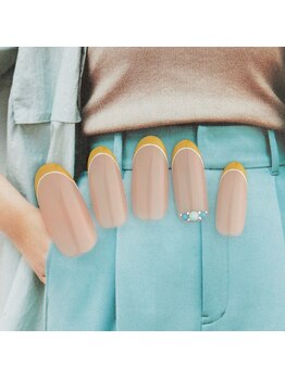 エムスラッシュ フィール 東戸塚店(M.SLASH)/イエローフレンチネイル