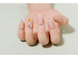 キラキラストーンネイル