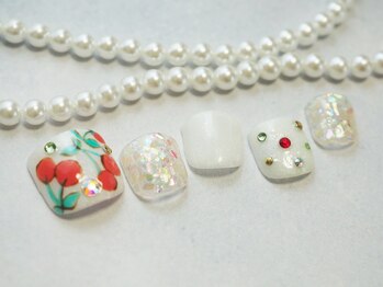 ネイルサロン ブランシュール(Nail Salon Blancheur)/ホワイトチェリーネイル