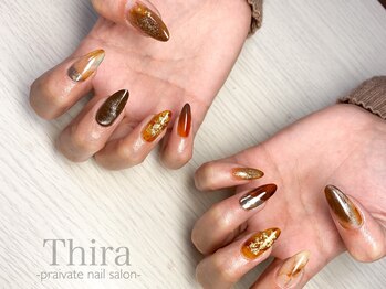 ティーラ(Thira)/