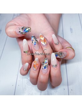 クレアトゥール 華/キラキラネイル