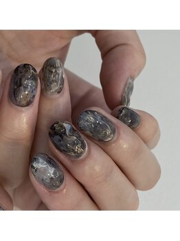 ヌア(nur.)/ダークnuance