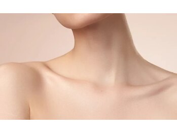 整体オガサワラ/美しい胸鎖乳突筋へのプロケア