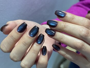 ハイネイル 池袋(Hi nail)の写真/厳選デザイン充実＊受賞歴あり認定講師在籍のプライベートサロン。育爪/美フォルムネイルを求める方に―。