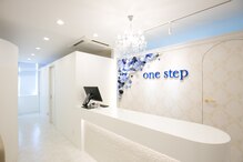 ワンステップ 富士店(one step)