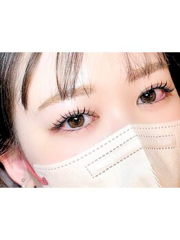 ナチュラル上品な目元にしたい