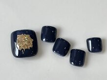 ネイルメゾン 天神店(NAIL MAISON)/ワンポイント金箔ネイビー￥9000