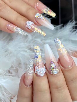 イチキュウハチキュウ ネイルサロン(The 1989 nail salon)の写真/エリア希少スカルプや長さ出しもお任せ☆【最先端スカルプパーツつけ放題ゴテゴテコース☆（10本）¥18980】