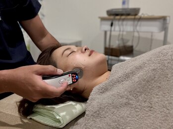 四条大宮アシスト鍼灸整骨院/フェイシャル電流