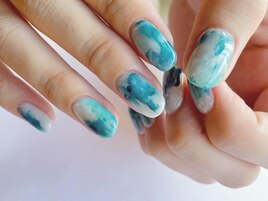 滲み水彩ネイル