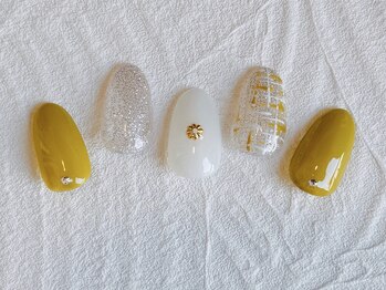 ネイルサロン エムズ(Nail Salon M's)/フラッシュネイルでキラキラ