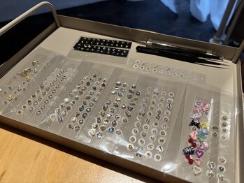 トロ(toro)/セットで。耳つぼジュエリー　