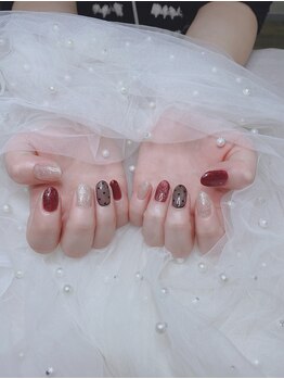 ブリー(Brille)/冬ネイル