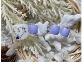 大人可愛いフットネイル