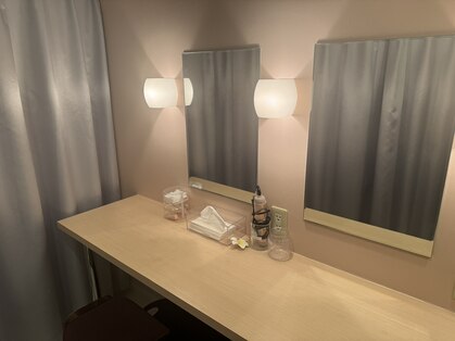 お顔そり専門店 ビューティーフェイス 神戸三宮店の写真