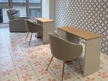 少人数で落ち着く、居心地抜群の隠れ家サロン◎