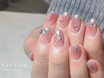 ヴィヴィアン ネイル(Vivian nail)の写真/【30種類の中から選べるアートコース¥9600】色変更OK!シンプルでもトレンドネイルを満喫!オフィスにも◎