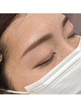 ネイルアンドアイラッシュ アヴィ(Nail and Eyelash A'vi)/美眉スタイリング