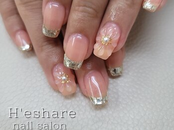 エシェール(H'eshare)/ぷっくりお花×ガラスフレンチ