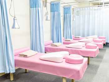 ひかる鍼灸整骨院の写真/【春日部駅徒歩5分】好立地鍼灸院で産後ママさんの生活を応援★リラックスできる疲労改善のご褒美タイム＊