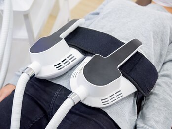 ケアハウス(CARE HOUSE)/こんなに楽にお腹が引き締まる!?