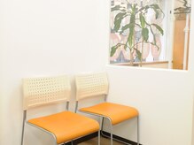 ばらんす鍼灸整骨院/待合室♪