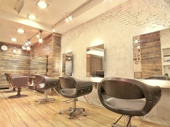 モダニカアイラッシュ(Modanica eyelash)/ヘアサロン併設♪