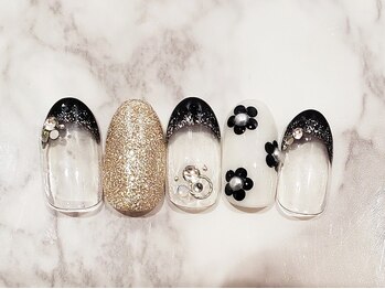 ネイルサロン ラブリーズ 相模大野店(NAIL SALON LOVELLY'S)/定額 ¥8800