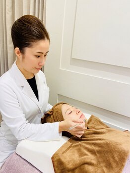 エーエスシー バイ アカイケクリニック イオンモール徳島店(asc by AKAIKE Clinic)の写真/【毛穴/黒ずみ/皮脂汚れ】お手頃価格で上質コスメ体験◎エンビロンお試し毛穴洗浄トリートメント￥2800☆