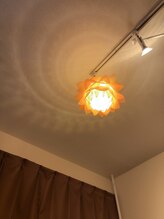 旋/当店のランプシェードはお手製