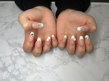 ホワイトフレンチネイル