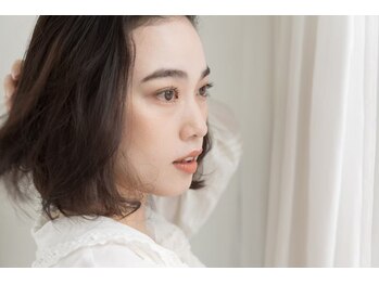 ホワイトアイ 甲府上石田(WHITE EYE)/【山梨/甲府】アイブロウ/眉毛