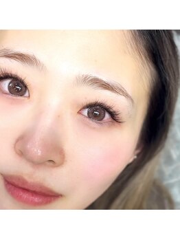 ニーナアイプラス(nina eye+)の写真/LED マツエク導入店★長持ちマツエクで大人気♪お客様の目の形に合わせて幅広いデザインをご提案！