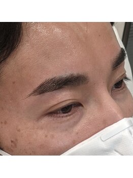 ネイルアンドアイラッシュ アヴィ(Nail and Eyelash A'vi)/メンズ美眉スタイリング ¥6,050