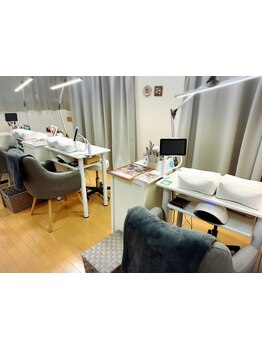 DVDが見られるサロン