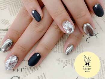 フラッフィーラビットネイル(fluffy rabbit nail)/ブラックマットミラーシルバー