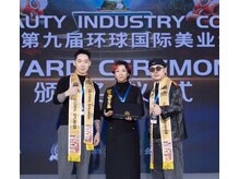 環球美業金賞独創小顔技術で施術します