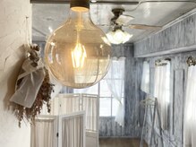 ミーツ バイ カシェート(meets by cachette)