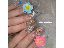 ブルーバブルス(Blue Bubbles)の雰囲気(カラージェル、オーロラパウダー、グリッターも種類豊富です♪)