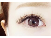 アール(R')/ボリュームラッシュ