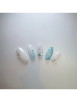 トータルビューティーアリエス(Aries)/水面ネイル、定額プラチナネイル