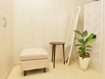 ボディメイクサロン ブリエ(briller)/清潔感溢れる店内