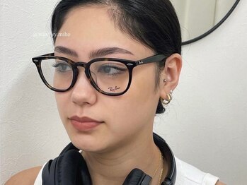 ハリウッドブロウリフト ワクシー 表参道店(HOLLYWOOD BROW LIFT WAXYYY.)/新HBL