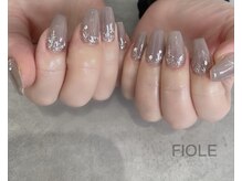 フィオル(FIOLE)/大人クリスマスネイル☆